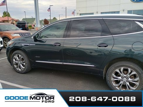 Used 2018 Buick Enclave Avenir w/ Avenir Technology Package AWD/4WD image 1