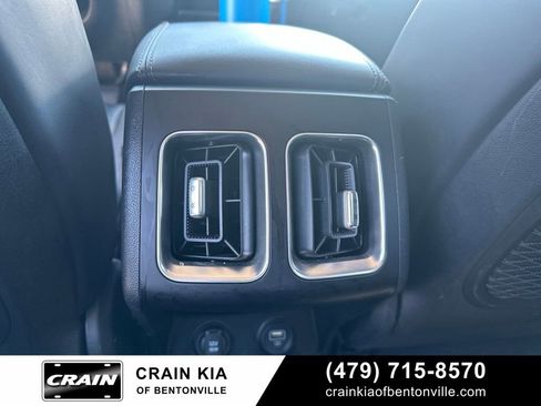 Certified 2022 Kia Sorento EX FWD image 34