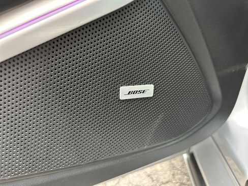 Used 2017 Chevrolet Camaro SS image 16