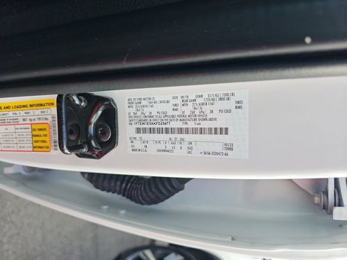 Used 2019 Ford F150 XLT w/ Equipment Group 302A Luxury AWD/4WD image 28