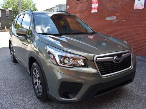 Used 2020 Subaru Forester Premium w/ Popular Package #1 AWD/4WD image 10