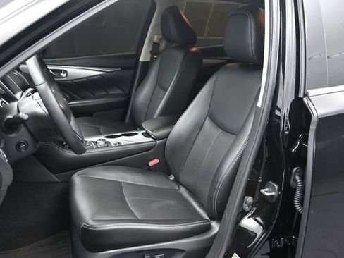 Used 2023 INFINITI Q50 Luxe w/ Cargo Package RWD image 6