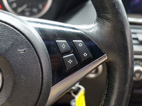 Used 2007 BMW 650i Coupe image 33