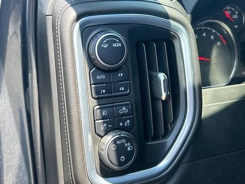 Used 2021 Chevrolet Silverado 1500 LT Trail Boss w/ Convenience Package II AWD/4WD image 29