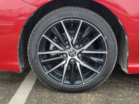 Used 2023 Toyota Camry SE w/ Cold Weather Package image 5