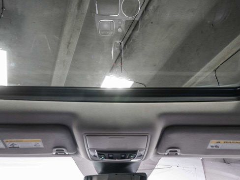 Used 2023 Acura MDX FWD w/ Technology Package image 18