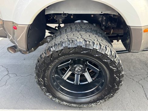 Used 2019 Ford F350 King Ranch w/ King Ranch Ultimate Package image 15