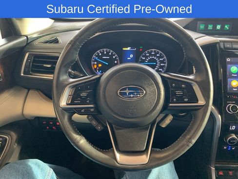 Used 2022 Subaru Ascent Touring image 4