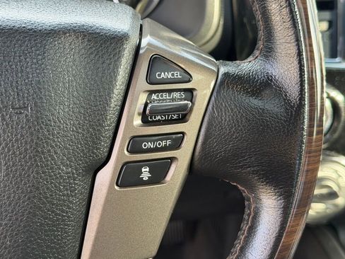 Used 2021 Nissan Titan Platinum Reserve w/ Moonroof Package image 24