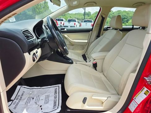Used 2014 Volkswagen Jetta TDI FWD image 15