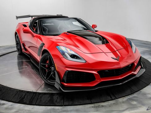 Used 2019 Chevrolet Corvette ZR1 image 33