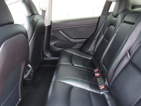 Used 2020 Tesla Model 3 Long Range AWD/4WD image 12