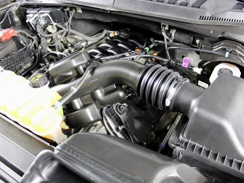 Used 2019 Ford F150 XLT w/ Equipment Group 302A Luxury image 16