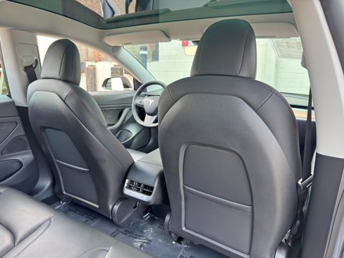 Used 2020 Tesla Model 3 Standard Range Plus RWD image 40