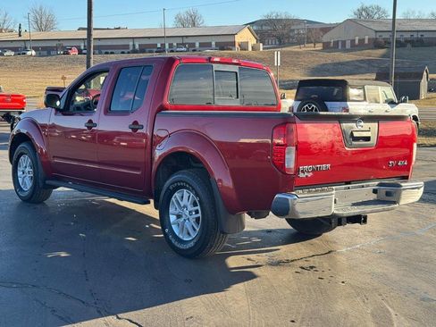 Used 2014 Nissan Frontier SV image 6