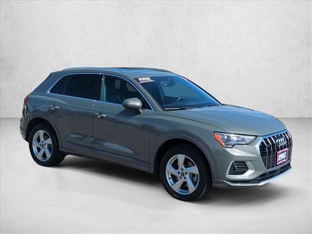Used 2021 Audi Q3 2.0T Premium AWD/4WD image 3