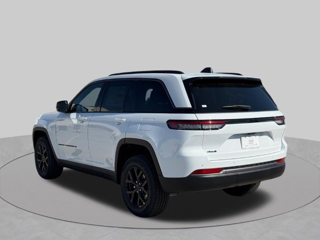 New 2026 Jeep Grand Cherokee Altitude AWD/4WD image 8