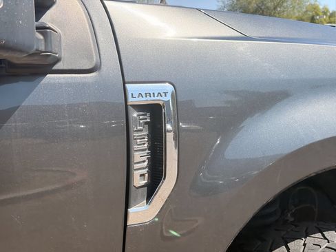 Used 2018 Ford F350 Lariat AWD/4WD image 3