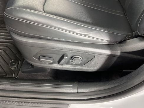 Used 2023 Kia Sorento X-Line EX image 25