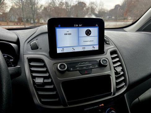 Used 2019 Ford Transit Connect XLT image 36