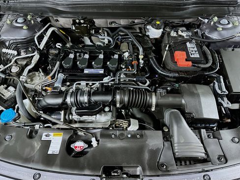 Used 2020 Honda Accord LX image 27