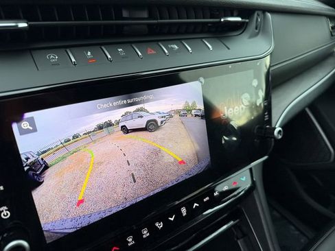 New 2026 Jeep Grand Cherokee Limited AWD/4WD image 22