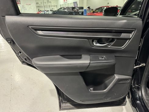Used 2025 Honda CR-V LX image 30
