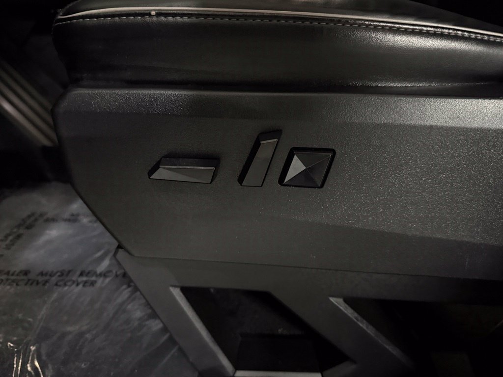 Used 2024 Tesla Cybertruck Cyberbeast AWD/4WD image 20