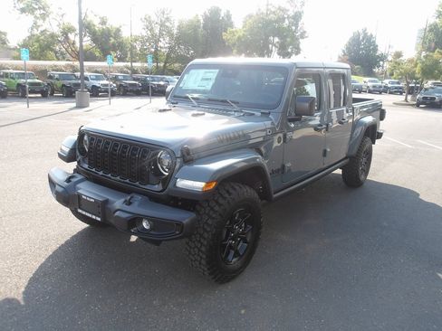 New 2025 Jeep Gladiator Willys image 4