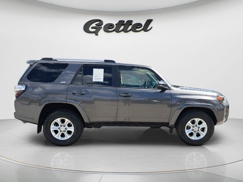 Used 2019 Toyota 4Runner SR5 Premium image 3