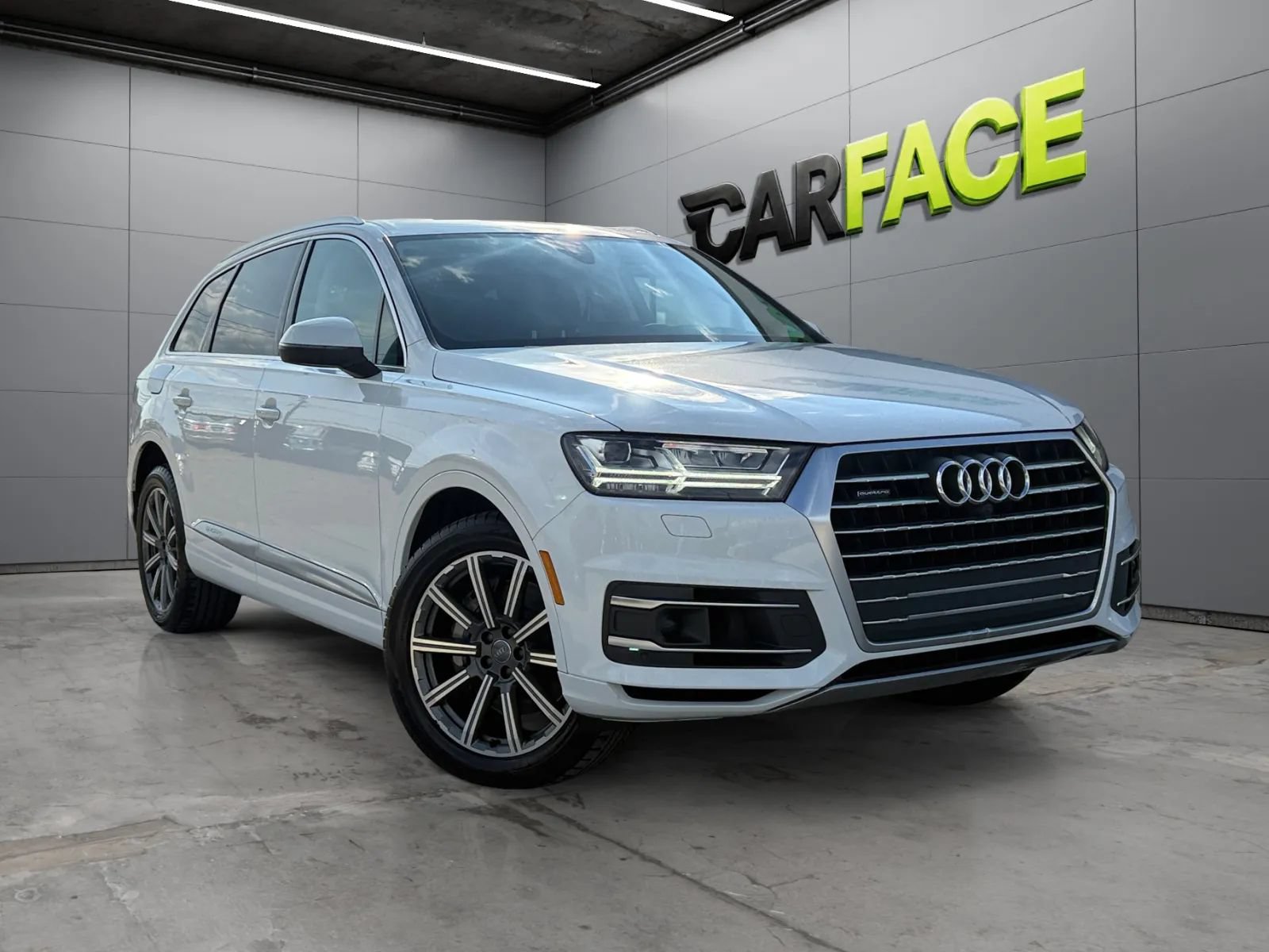 Used 2018 Audi Q7 3.0T Prestige AWD/4WD image 1