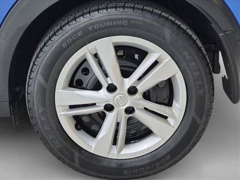 Used 2023 Nissan Kicks S FWD image 22