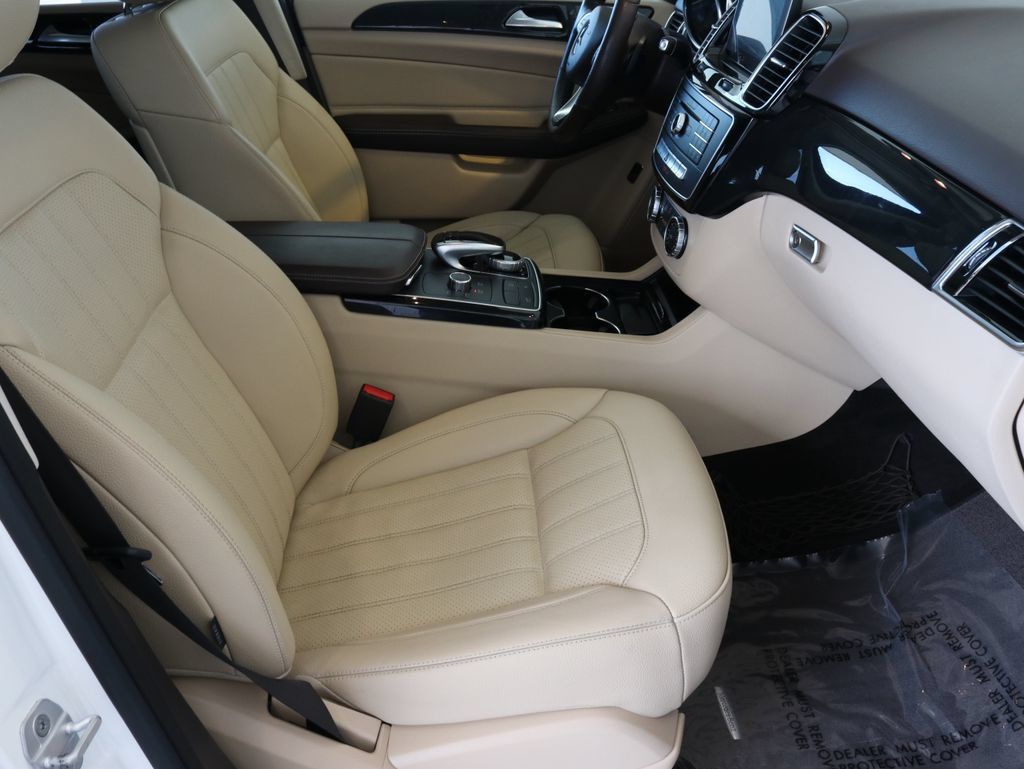 Used 2017 Mercedes-Benz GLE 350 4MATIC image 40