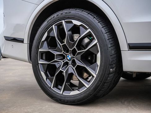 Used 2023 BMW X7 M60i w/ Executive Package AWD/4WD image 10