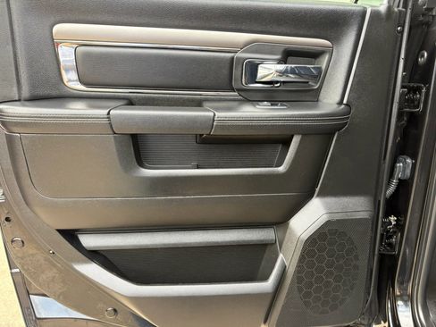 Used 2018 RAM 2500 Laramie w/ Sport Appearance Group image 15