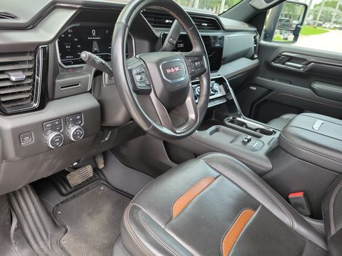 Used 2024 GMC Sierra 3500 AT4 w/ AT4 Preferred Package AWD/4WD image 20