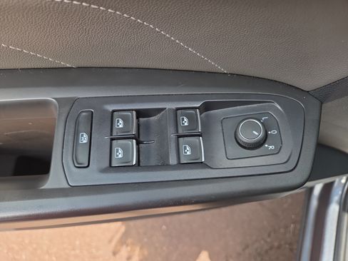 Used 2022 Volkswagen Atlas SEL AWD/4WD image 34