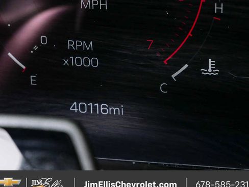 Certified 2025 GMC Yukon XL Denali Ultimate AWD/4WD image 12