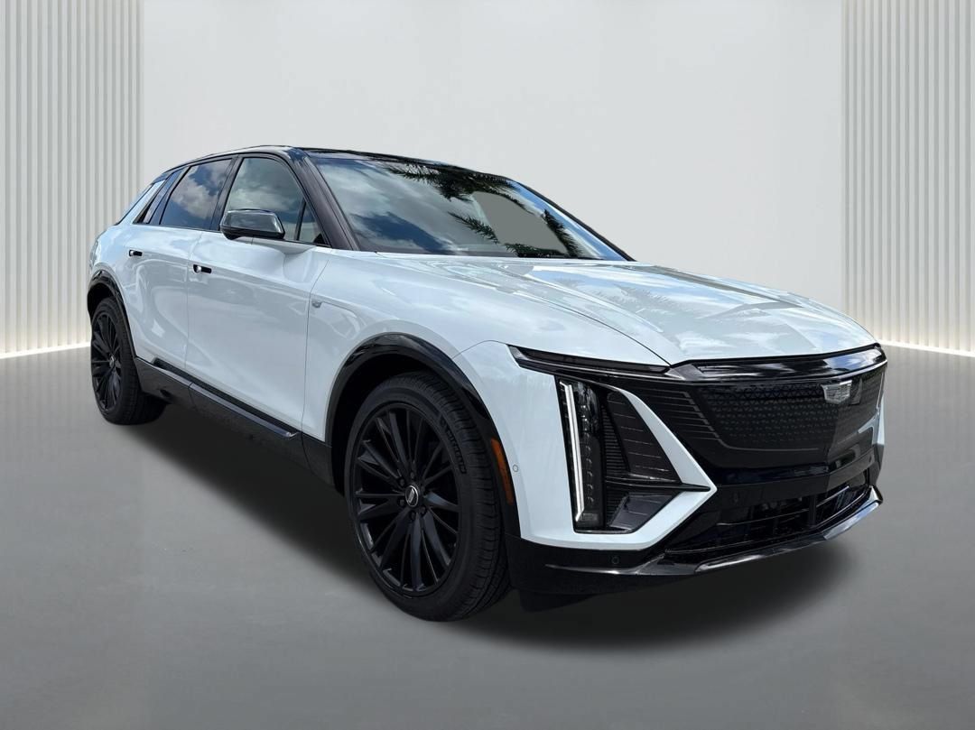 New 2026 Cadillac Lyriq Sport w/ LPO, ONYX Package RWD image 3