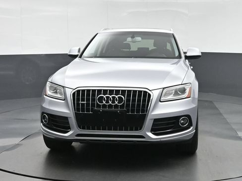 Used 2016 Audi Q5 2.0T Premium Plus w/ Technology Package AWD/4WD image 2