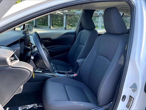 Used 2023 Toyota Corolla LE FWD image 23