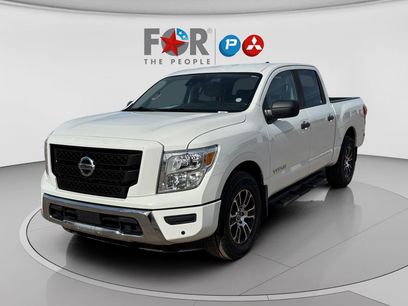 Used 2022 Nissan Titan SV w/ SV Convenience Package