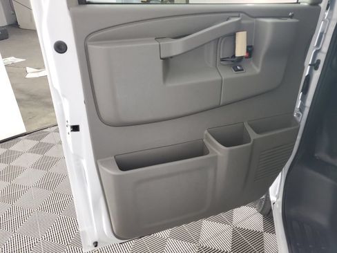 New 2026 Chevrolet Express 2500 w/ Driver Convenience Package RWD image 26