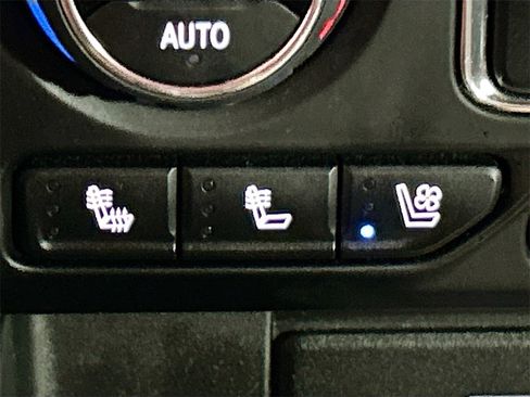 Used 2023 Chevrolet Tahoe High Country image 18