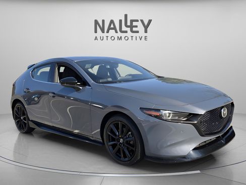 Used 2023 MAZDA MAZDA3 Hatchback w/ Appearance Package image 7