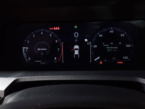 Used 2024 Toyota Tacoma TRD Sport AWD/4WD image 25