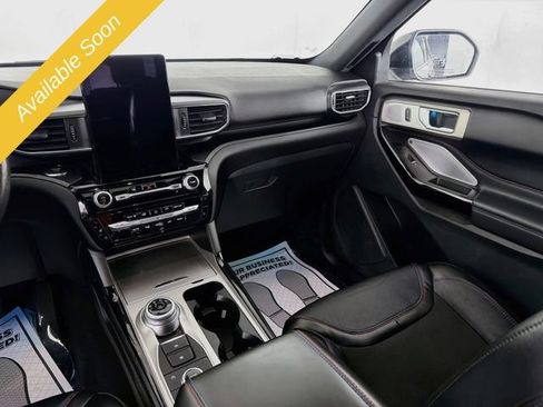 Used 2023 Ford Explorer ST w/ Technology Package AWD/4WD image 23