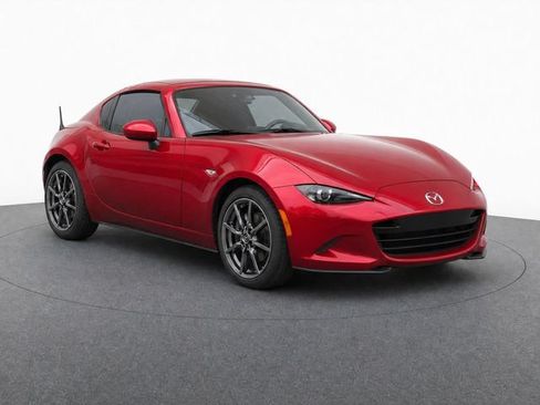 Used 2023 MAZDA MX-5 Miata Grand Touring RWD image 2