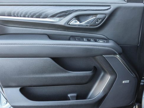 Used 2024 GMC Yukon Denali w/ Advanced Technology Package image 21