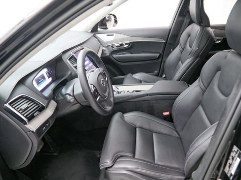 Used 2023 Volvo XC90 T8 Ultimate w/ Lounge Package AWD/4WD image 21